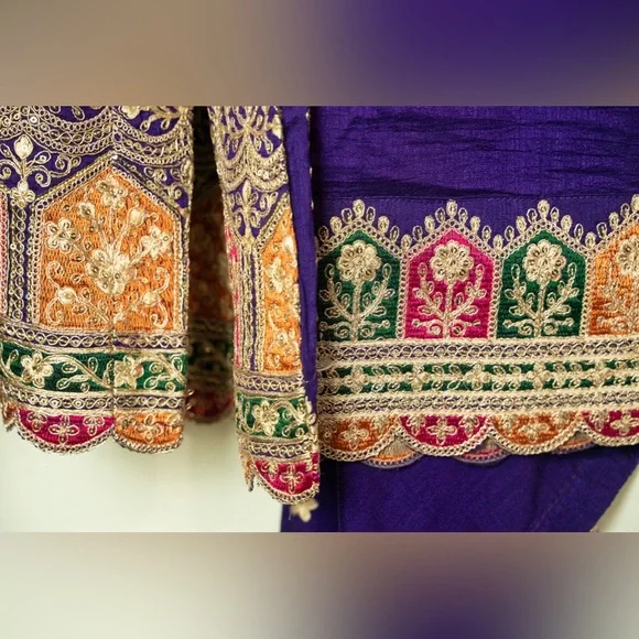 Woman salwar Chinnon Silk Party Wear  Embroidered Suit 44 XXl - Picture 10 of 12